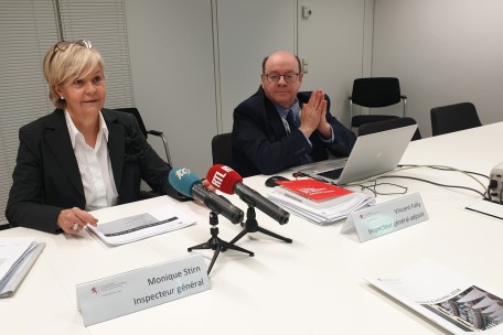 Generalinspektorin Monique Stirn und der beigeordnete Generalinspektor Vincent Fally haben 13 Empfehlungen für die Polizei