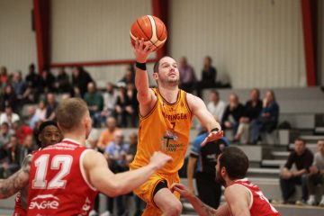 Basketball  / Arantia Fels gegen US Heffingen, das besondere Derby