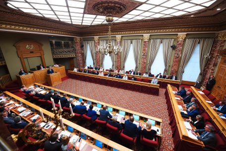 Kein Hackerangriff / Chamber-App verschickt fälschlicherweise interne Push-Tests 