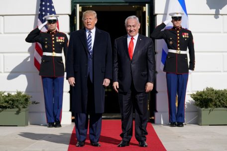 Israel / Trump stellt Nahost-Plan vor - Auftritt mit Netanjahu