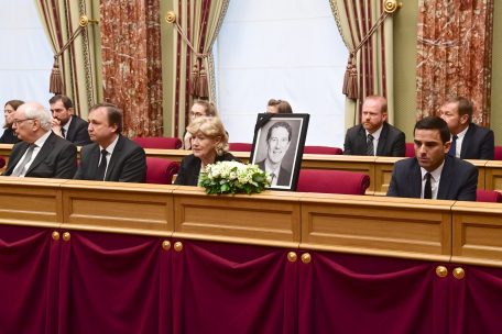 Abschied / Parlament würdigt den Politiker und Menschen Eugène Berger