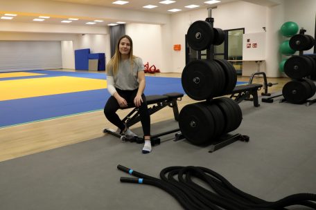 Während ihres letzten Wettkampfs in Dänemark hatte die Judoka laut den Ärzten Glück: Es blieb bei einer Ellenbogenverstauchung, die schnell auskuriert werden sollte.