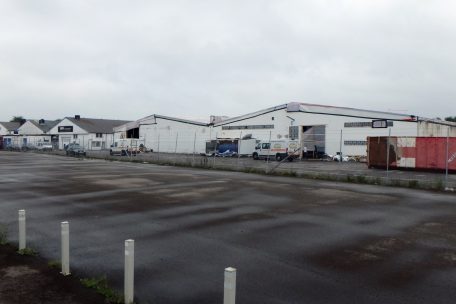 Im Mai 2018 sah es hier noch so aus: Neben den alten Parapress-Hallen existierte dort nur der Hifi International.