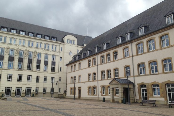 Justiz / Manager streiten in Luxemburg um verschwundene 50 Millionen Dollar