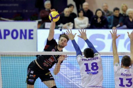 Volleyball  / Luxemburgischer Nationalspieler gewinnt mit italienischem Club den Pokal