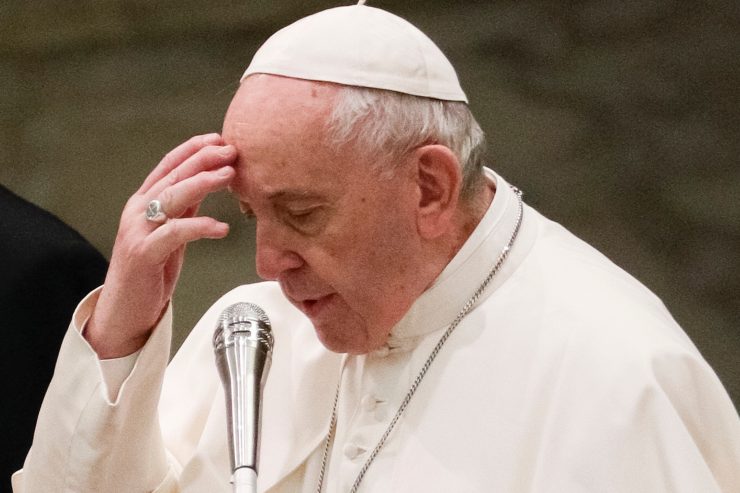 Vatikan / Papst sagt Termin wegen „leichtem Unwohlsein“ ab