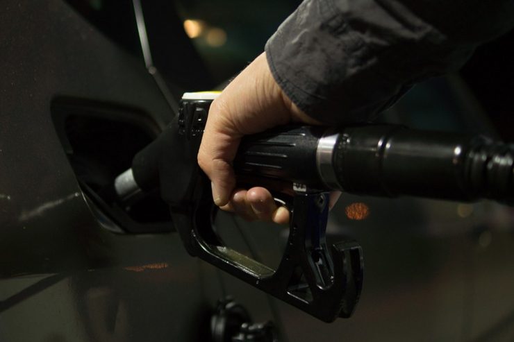 Kraftstoffe / Der Dieselpreis rutscht in Luxemburg unter die Ein-Euro-Marke
