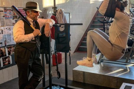 Es wird noch eine Weile dauern, bis Pascal Zimmer wieder lustige Fotos mit seinen Kunden machen kann