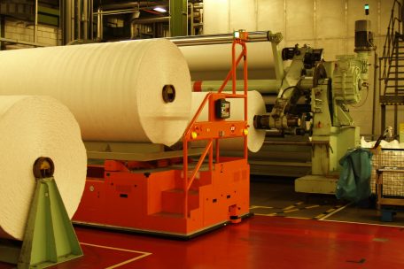 „Tyvek“ heißt die Kunststoffverbindung, aus der Stoff hergestellt wird 