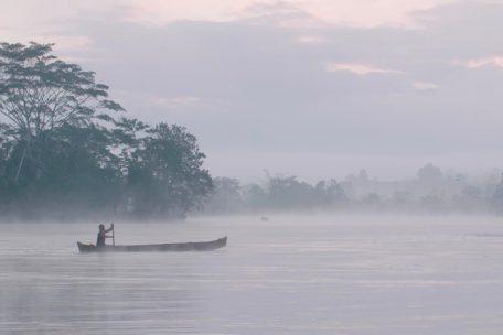 Dokumentarfilm / Toda la historia del rio: „River Tales“ von Julie Schroell 