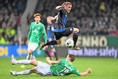 Fußball / Laurent Jans steht vor fester Verpflichtung beim SC Paderborn