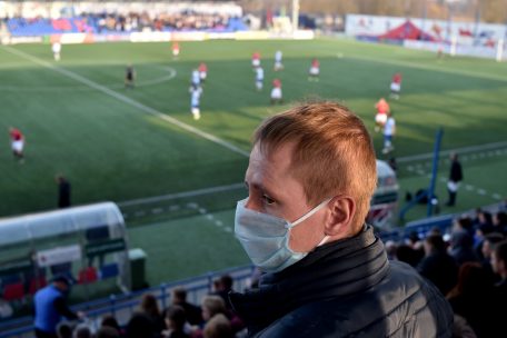 Weißrussland / Traktorfahren gegen Coronavirus
