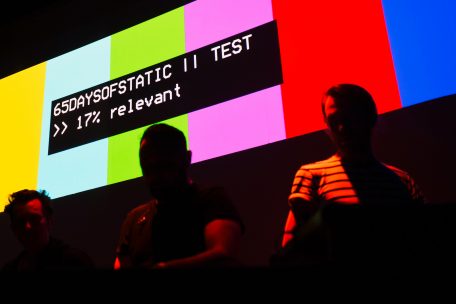 Klangwelten / „Music for Late Capitalism“: 65daysofstatic und ihr „One Year of Wreckage“-Projekt