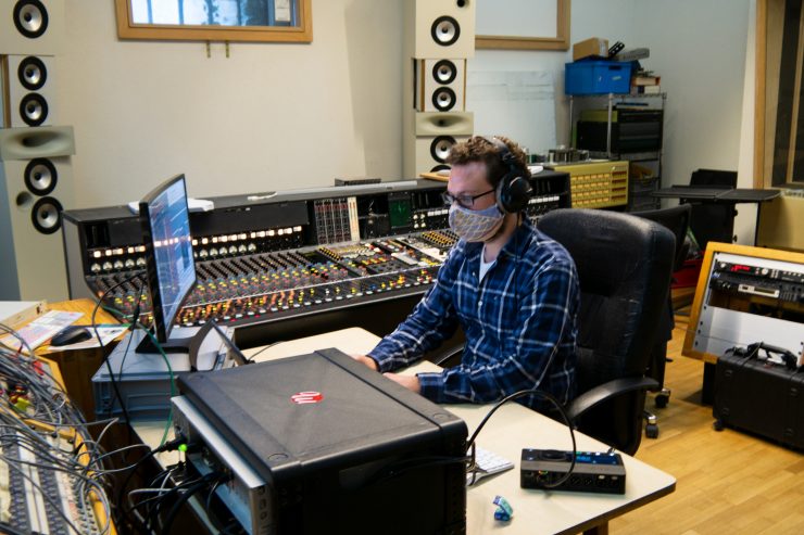 Alain spannt den Bogen / Marco Battistella: „90 Prozent deiner Arbeit haben nichts mit Technik zu tun, sondern mit Psychologie“