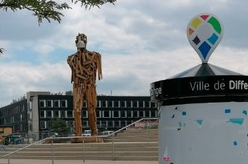 Coronakrise / Geschäfte und Frisöre haben in Differdingen wieder geöffnet