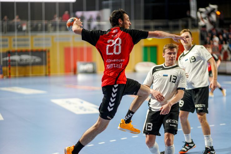 Handball / Jacques Tironzelli behält den Traum von der  Profikarriere im Blick