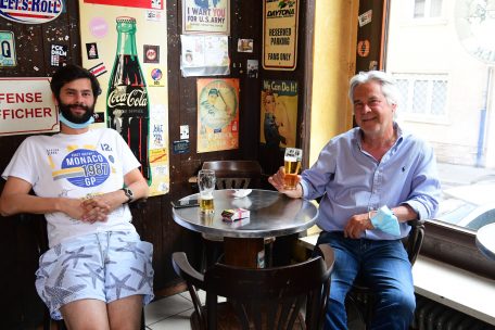 Luc und sein Vater Robby haben es vermisst, im Pitcher bei einem Mini zu entspannen