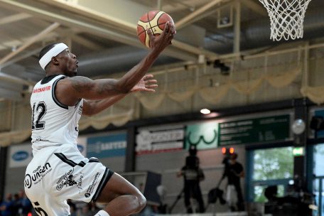 Basketball / Denell Stephens über Rassismus in den USA: „Es schmerzt sehr“ 