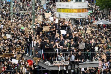 Kundgebung auf dem Berliner Alexanderplatz