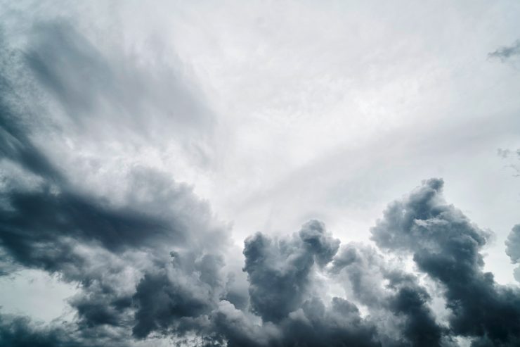 Unwetter / Sonnenschirm besser wegräumen: Heute Abend wird es nass und windig in Luxemburg