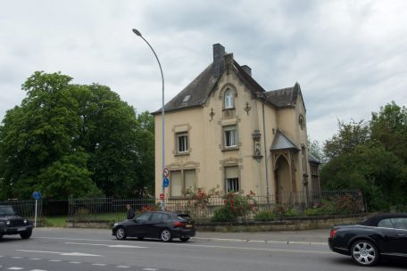 Das Hollericher Pfarrhaus an der Escher Straße soll geschützt werden, nicht aber der dazugehörende Garten