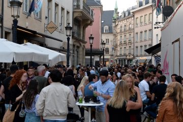 Freundliche Erinnerung / Alles vergessen? Es war einmal ein Virus namens „Corona“