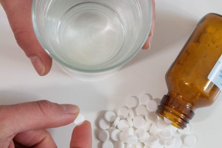 Doping / Gehören Schmerzmittel auf die Verbotsliste der WADA?