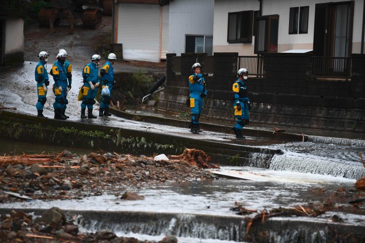 Sintflutartiger Regen / Mindestens 50 Tote bei Unwettern in Japan