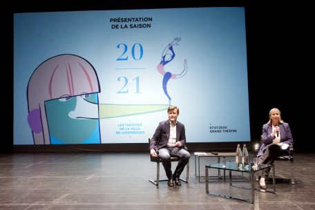 Le directeur Tom Leick-Burns et la maire Lydie Polfer présentent la nouvelle saison des Théâtres de la Ville de Luxemboutg
