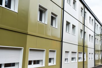 Recht auf Asyl / „Flüchtlingsrot“: Immigrations-Direktion missachtet Grundrechte von Flüchtlingen