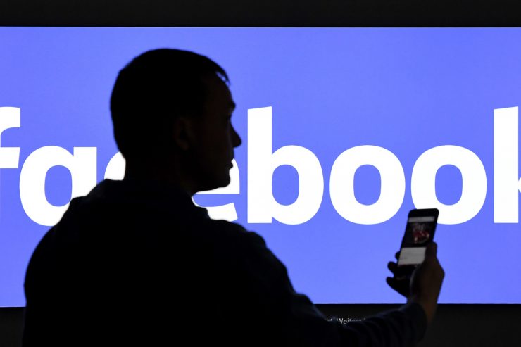Social Media / Facebook verbietet „Blackfacing“ und antisemitische Stereotype