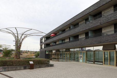 Menschen mit Down-Syndrom / Inklusive Arbeitsplätze: 2021 eröffnet das Restaurant „ConceptT21“ in Beles