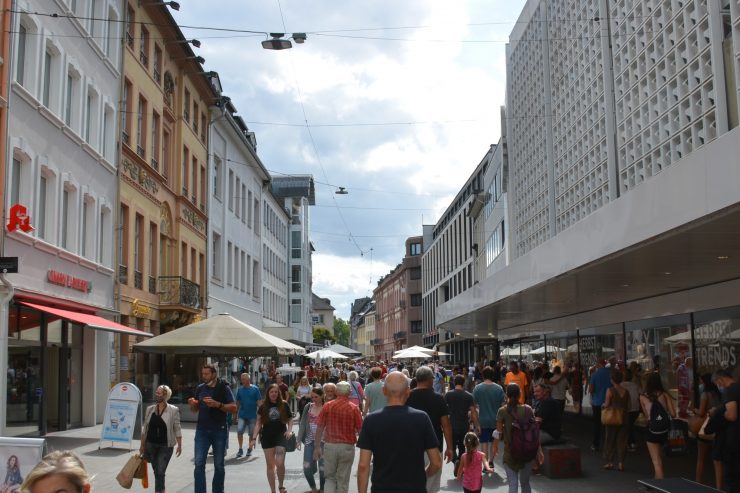 Straßenumfrage / Das sagen die Trierer über die Rückkehr der Luxemburger in die Innenstadt