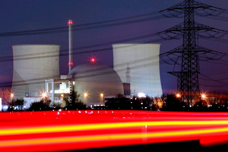 VAE / Emirate nehmen erstes Atomkraftwerk im arabischen Raum in Betrieb