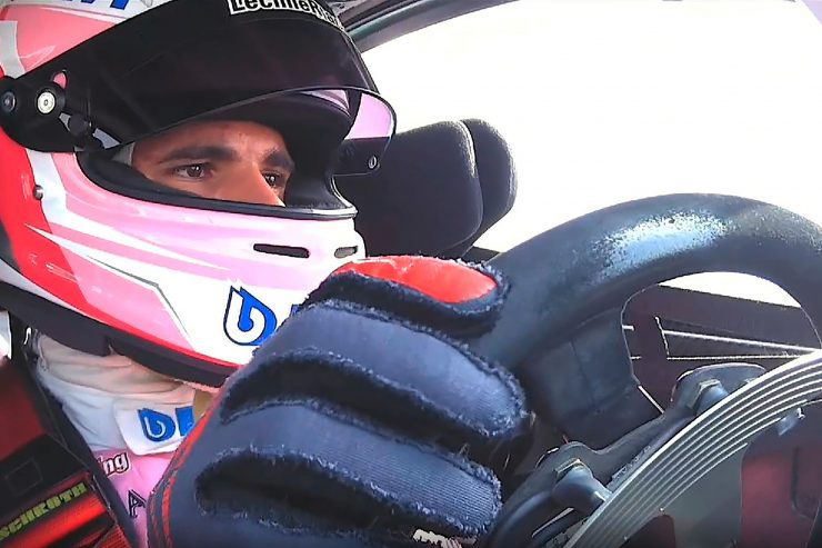 Motorsport / Pereira startet mit vier Punkten Vorsprung ins Porsche-Supercup-Finale