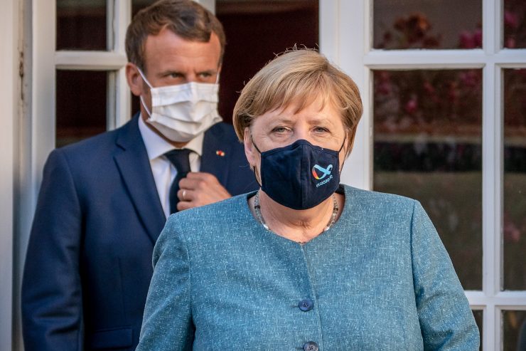 Nach Brand im Flüchtlingslager / Merkel und Macron wollen Aufnahme von 400 Minderjährigen aus Moria in der EU
