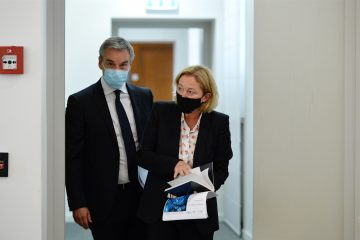 Livestream / Meisch und Lenert äußern sich um 15 Uhr zu den Sanitärmaßnahmen an den Schulen