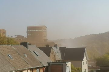 Abrissarbeiten / „Keeseminnen“ wirbeln ein letztes Mal Staub auf – Anwohner fühlen sich im Stich gelassen