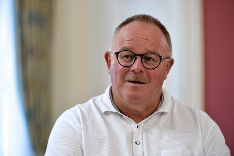 Nach Schreiben von „Méco“ / Landwirtschaftsminister Romain Schneider äußert sich zu Kritik an Schulobst-Ausschreibung