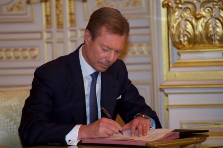 „Maison du Grand-Duc“ / Dem Großherzog wird die gesamte Kontrolle über das Personalmanagement entzogen