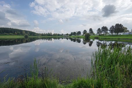 „Suneo Park“ am Weiswampacher See / Bürgerinitiative will gegen Baugenehmigung gerichtlich vorgehen