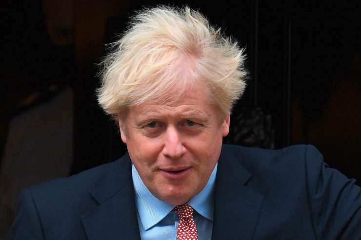 Großbritannien / „Freunde, ich war zu fett“: Johnson beschwört eine bessere Zukunft, das Parteivolk grummelt