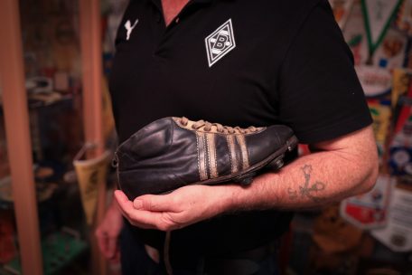 Fundstücke aus dem Internet oder vom Flohmarkt gehören ebenso zur Kollektion