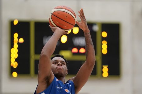 Basketball / Ivan Delgado und der Wunsch einer Profikarriere