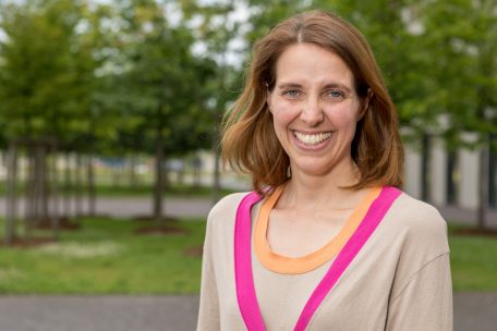Die Soziologin Dr. Josepha Nell, Forscherin am Institut für Lebensspannenentwicklung, Familie und Kultur der Universität Luxemburg