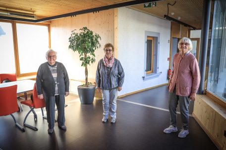 Von heute auf morgen „vulnérable“ / „Auf einen Schlag älter“: Drei Seniorinnen erzählen, wie sie die heutige Zeit erleben