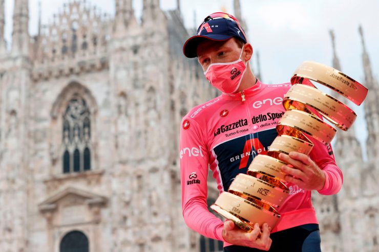 Radsport / Corona, Chaos und Spektakel bis zum Schluss: Der Giro endet mit einem Knall