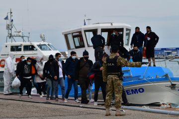 Asyl / „Covid hat alles verzögert“: Die Pandemie beeinflusst auch die Migration nach Europa