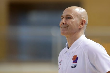 Nationaltrainer Mariusz Dziurdzia hofft, dass einige Spielerinnen noch ein Jahr an ihre Nationalmannschaftskarriere dranhängen werden