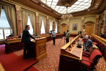 „Affäre LUXEOSys“ / Oppositionsparteien fordern Untersuchungsausschuss